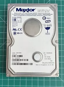 Maxtor DiamondMax Plus 9 80GB Internal 7200RPM 3.5" (6Y080P0422811) HDD - Picture 1 of 5