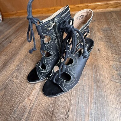 Sandalia L'Artiste para mujer Alejandra negra EU 37 US 8,5 tacón apilado con cordones Foto 1 de 4