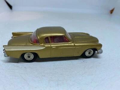 Corgi Toys 211S Studebaker Golden Hawk - Image 1 of 4