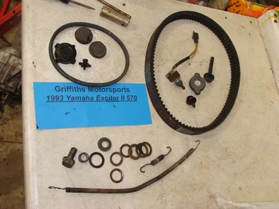 1993 年 YAMAHA EXCITER 2 II 570 EX570 零件批量工具 HP3021 皮带弹簧开关盖  — 第 1/4 张图片