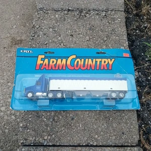 Ertl Farm Country Conventional Cab Semi Grain Trailer NIP 4044 Toy - Picture 1 of 8