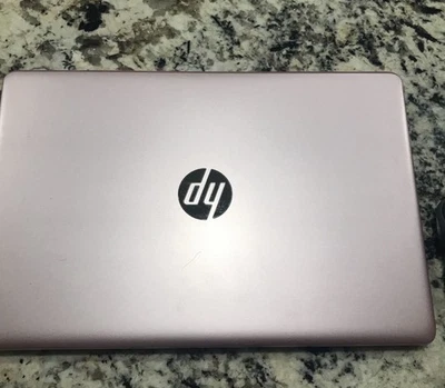 Ноутбук HP 14 дюймов розовое золото HD Celeron - 4 ГБ памяти - 64 ГБ без жесткого диска - Изображение 1 из 2