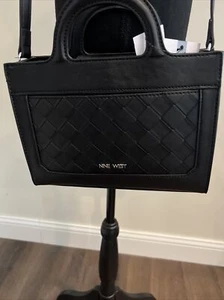 Bolso de hombro Nine West Ojai negro mini - Imagen 1 de 20