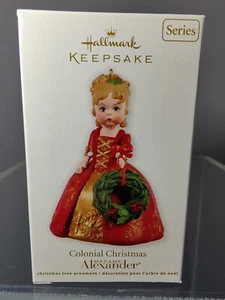 NUEVO SELLO RECUERDO 2012 NAVIDAD COLONIAL MADAME ALEXANDER ADORNO NAVIDAD - Imagen 1 de 2