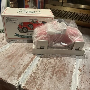 Spec-Cast Eastwood Company 1992 Santa's Roadster Locking Coin Bank 1/25th 1928 - Picture 1 of 1