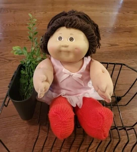 Vintage Cabbage Patch Puppe schwarze Haare braune Augen Mädchen mit Ballerina Outfit 1987 - Bild 1 von 12