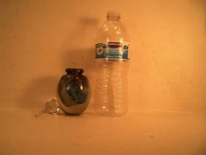 EICKHOLT SIGNED 1990 PERFUME BOTTLE - Picture 1 of 9