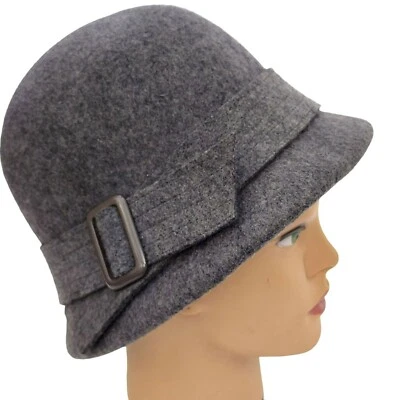 Sombrero cubo Nine West para mujer de lana pesada con detalle de hebilla gris O/S Foto 1 de 4
