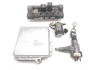 Audi 80 B4 1.9 TDI 66kw 1993 LHD Engine ECU start kit lock set 443941822A - Picture 1 of 11