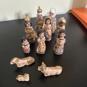 Weihnachtskrippe mexikanische Volkskunst handbemalt Kunsthandwerk Keramik 11 Teile unvollständig - Bild 1 von 5