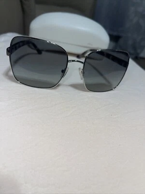 NUEVO CON ETIQUETAS Gafas de sol Michael Kors MK 6046 HANALEI plateadas/leopardo espejadas humo Foto 1 de 4