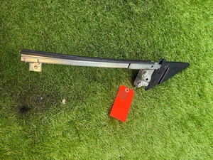 00-09 Honda S2000 Right Passenger Door Window Track AP1 AP2 Glass Rail Guide - Picture 1 of 6