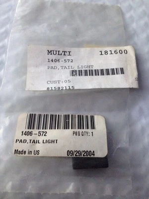 Almohadilla de luz trasera Arctic Cat ATV 1406-572 nos OEM 04 400 DVX Foto 1 de 2