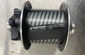 E*thirteen by The Hive Front MTB Hub 100x15mm thru axle for 6-bolt disc 28H - Picture 1 of 3