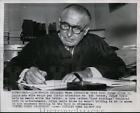 1955 Press Photo Cornelius Byrds Judge Elmer D. Doyle - Neb60310