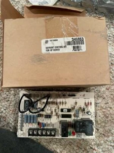 Lennox 34M63 LB-101263A Defrost Control Board - Picture 1 of 1