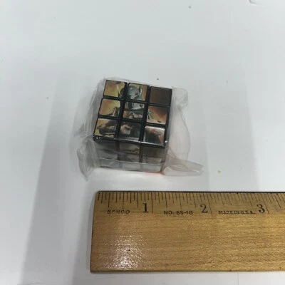 Cubo rompecabezas miniatura Star Wars - 1 1/8 pulgadas - Juego de 2 - Cubos rompecabezas 3X3X3 Foto 1 de 4