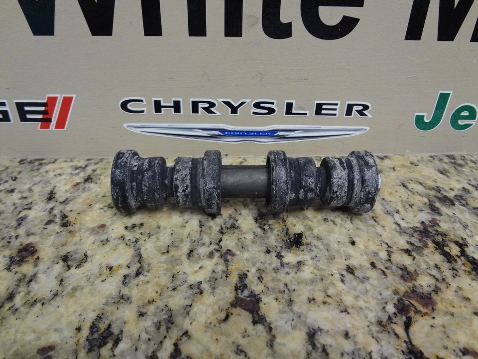 95-06 Plymouth Chrysler Dodge Nueva Barra estabilizadora Eslabón Redondo Mopar Fabricante Original Foto 1 de 3