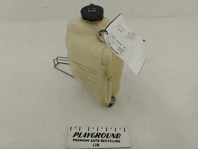 Tanque de depósito de refrigerante Hummer H3 2006 2007 2008 2009 2010 Foto 1 de 4