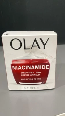 Crema hidratante de niacinamida Olay 48 g/1,7 oz. (B3) Foto 1 de 4