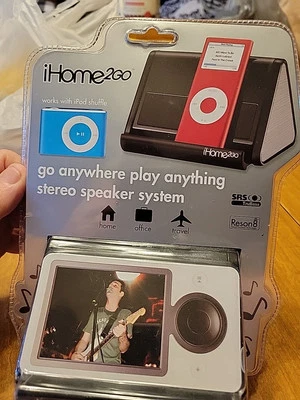 Sistema de altavoces estéreo portátil iHome 2Go IHM3 negro ir a cualquier lugar jugar cualquier cosa Foto 1 de 3