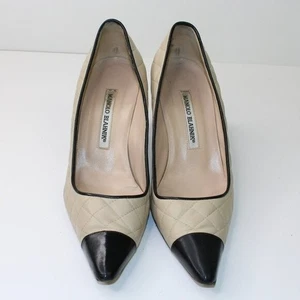 Manolo Blahnik Beige Quilted Heel Shoes (EU 38 / 7.5 US) - Bild 1 von 13