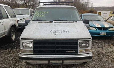 Automatic Transmission 4-153 2.5L Without Turbo Fits 87-89 CARAVAN 1207558 Foto 1 de 3