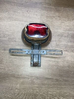 Soporte de placa trasera con panel para camioneta Chevrolet Suburban guía de luz trasera-R17T Foto 1 de 4