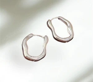 Orecchini ARCY Argento Metallo Ovale Cerchi Anello Pendenti Tondo Cerchio - Foto 1 di 3