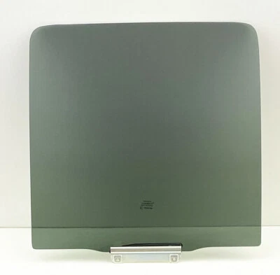 Fits 2003-2009 Chevrolet Kodiak GMC Topkick Isuzu HTR HVR Rear Door Window Glass Foto 1 de 4