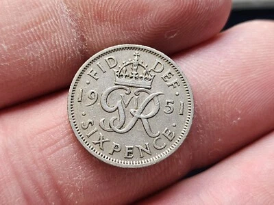 UK - 6 Pence 1951 George VI Sixpence - Coin - Image 1 of 2