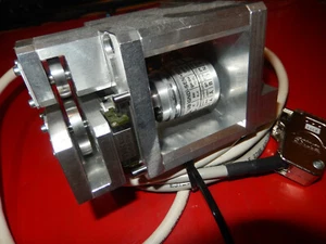 HENGSTLER 0 520 015, RI30-O/1500AS.34TB, THK HSR8RM Inkrementalgeber Meterzähler - Picture 1 of 5