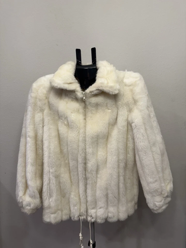 Chaqueta Abrigo Mujer Jordache Piel Sintética Forrada Talla 7/8 EE. UU. Blanco Marfil De Colección Foto 1 de 4