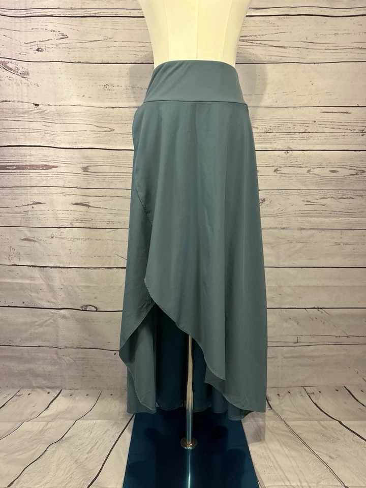 Título: Falda asimétrica Halara con pantalones cortos incorporados | Talla pequeña | Azul  Foto 1 de 4