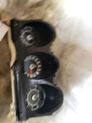 Cabezal velocímetro solo se adapta a 72-76 MONTEGO 18035 Foto 1 de 2