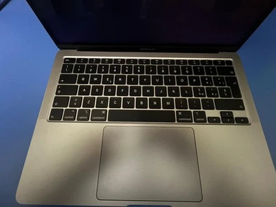 Apple MacBook Air 13,3" (256GB SSD, Apple M1 8 CPU/7 GPU, 8GB RAM) Laptop -... - Immagine 1 di 2