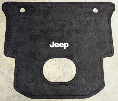 Jeep Wrangler JK OEM 4 Door Rear Cargo Mat w/ Subwoofer Cutout 2015-2017 110505 Foto 1 de 4
