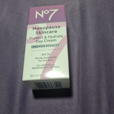 No7 Menopause Skincare Protect & Hydrate Day Cream SPF30, 50ml – Dry Skin - Image 1 of 3