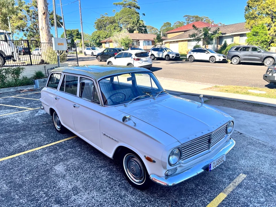 61 Vauxhall Victor Estate Wagon# holden ford valiant hillman morris austin vw mg - image 1 of 4