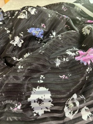 Tela Floral Rayas Negras De Colección ~ Galería Div COULEUR Int Semi Transparente Tejido 1-2/3 Yardas Foto 1 de 4