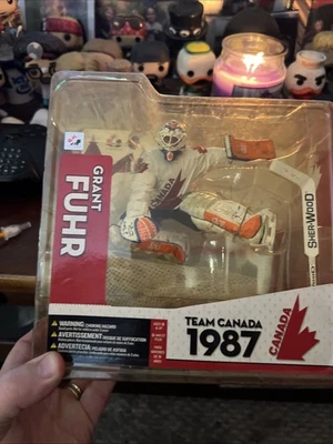 SEALED GRANT FUHR 2005 McFarlane Hockey TEAM CANADA 1987 Goalie Figure - Image 1 of 4