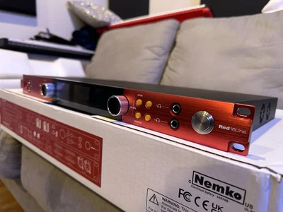 Focusrite Red 16Line 64 x 64 Pro Tools HD/Doble Thunderbolt 3 Interfaz de Audio Foto 1 de 4