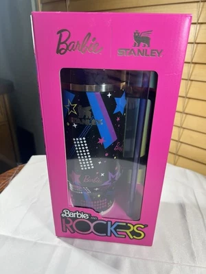 Barbie X Stanley Vaso Años 80 ROCKERS 40 OZ Apagador NUEVO Limitado Sin Abrir - Imagen 1 de 4