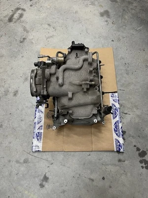 Ford Mustang Mach 1 1999 2001/2003 2004 colector de admisión Cobra 4,6 L 32 V 4 V DOHC Foto 1 de 4