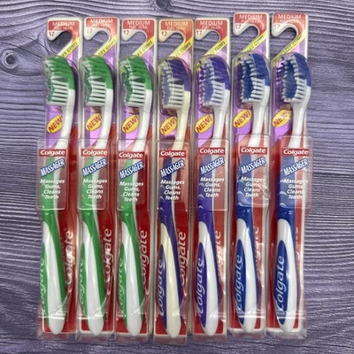 7 LOT Colgate MASSAGER MEDIUM FULL Head (17) Toothbrush Massaging Gums VGT USA - Image 1 of 4