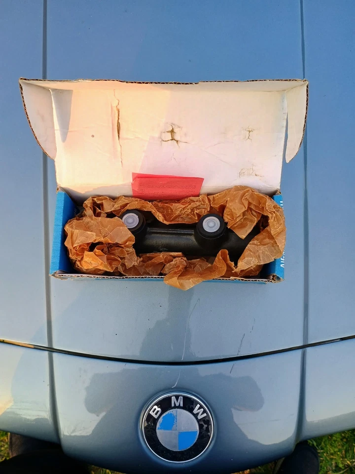 宝马 E24 制动主缸 ATE 630cs 635csi 633csi #34311120832 — 第 1/4 张图片