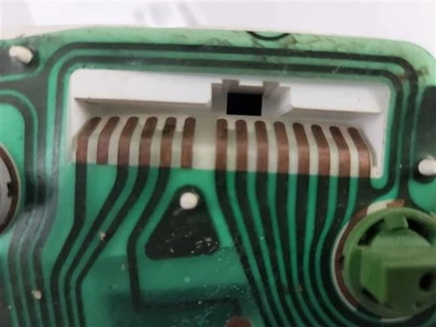 Speedometer Cluster 4 Cylinder Fits 00 MAZDA 626 3827085 Foto 1 de 4