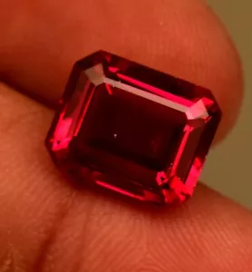 Mozambique Red Ruby Emerald Cut 6.90 Ct Loose Gemstone Lab-Created - Picture 1 of 5