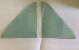 1977 - 1985 Mercedes Benz E Class W123 300D Glass Window Door Vent Rear RH & LH - Picture 1 of 2