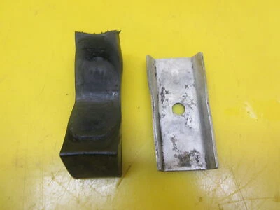 OEM 2002 POLARIS XC SP 600 600RR 800 ESQUÍ GOMA TOPE BUJE PARACHOQUES 5412018 Foto 1 de 4